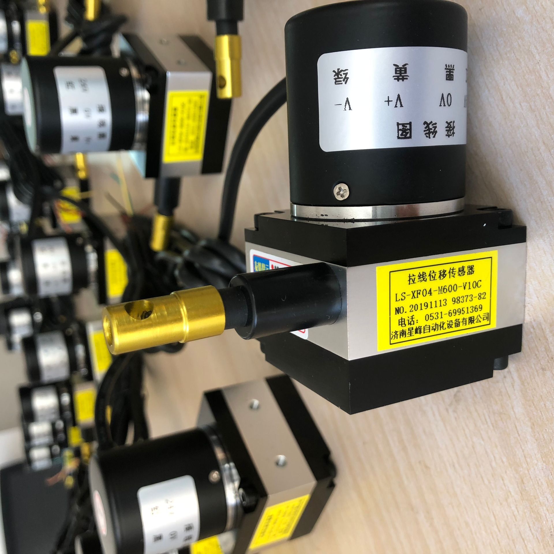 ʹ������λ�Ƃ�����������_�x��